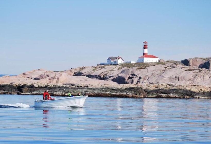 Отель Tregde Ferie