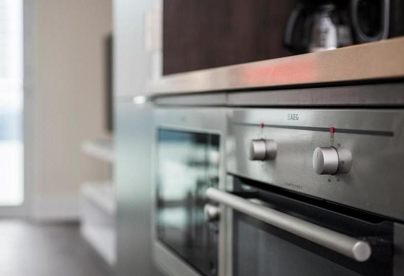 هتل Veeds Private Suites