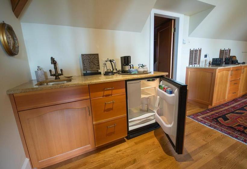 호텔 Villa Marco Polo Bed And Breakfast Inn