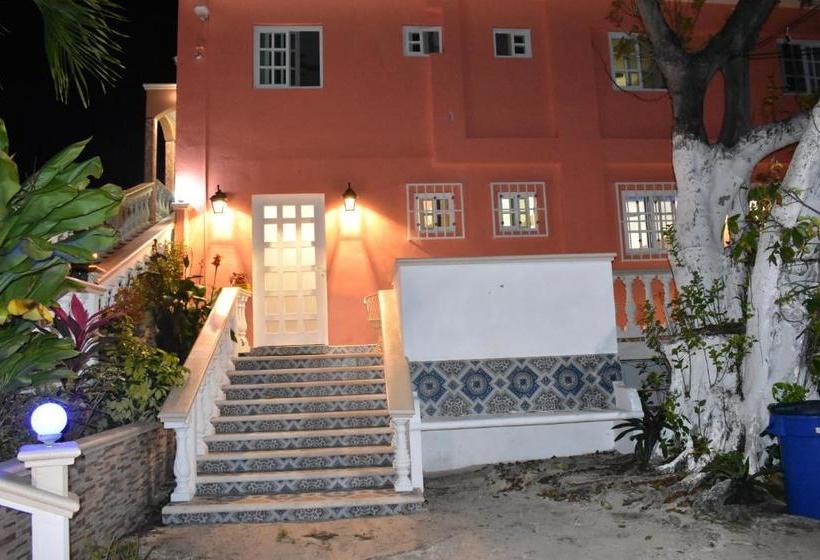 فندق Villa Pajaros