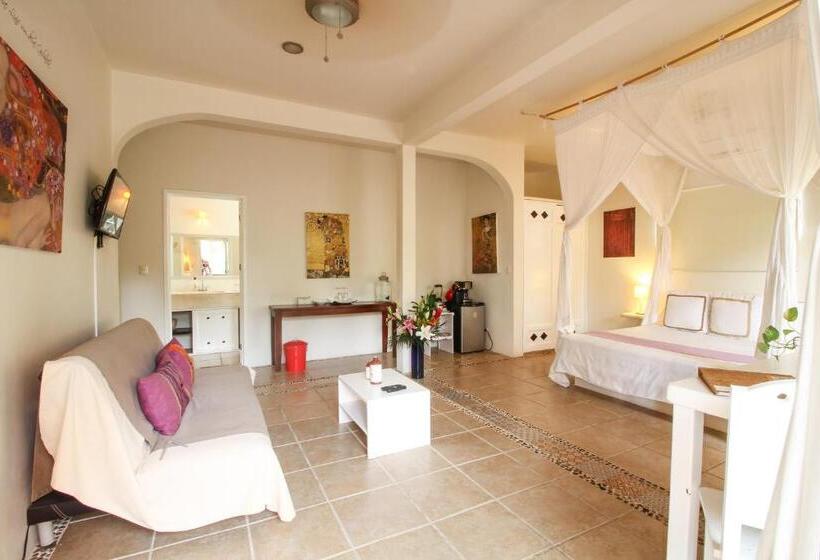 ホテル Villas Geminis Boutique Condo