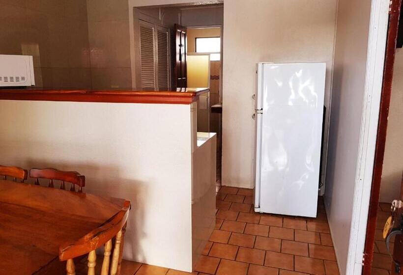 فندق & Villas Huetares