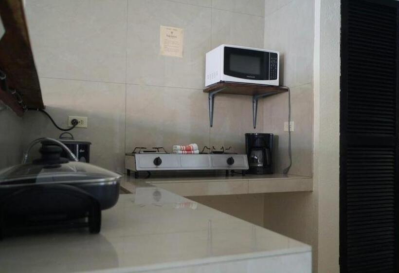 فندق & Villas Huetares