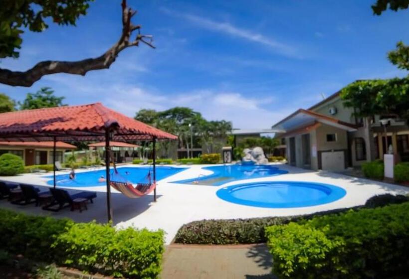 فندق & Villas Huetares