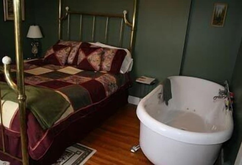 בית מלון כפרי Wakamow Heights Bed And Breakfast