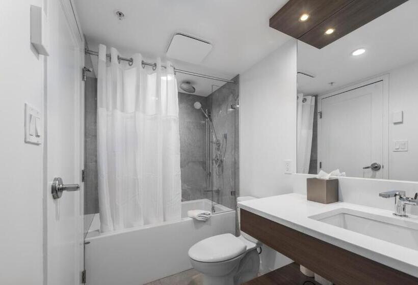 ホテル West Coast Suites At Ubc