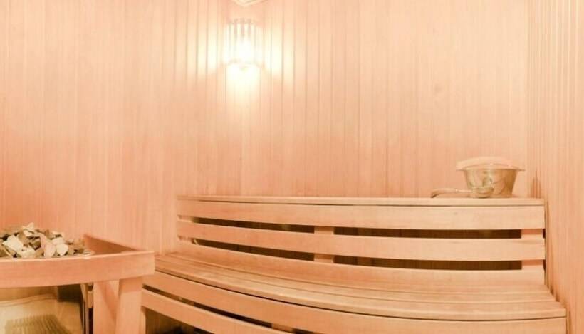 Lait Hotel On Bebelya