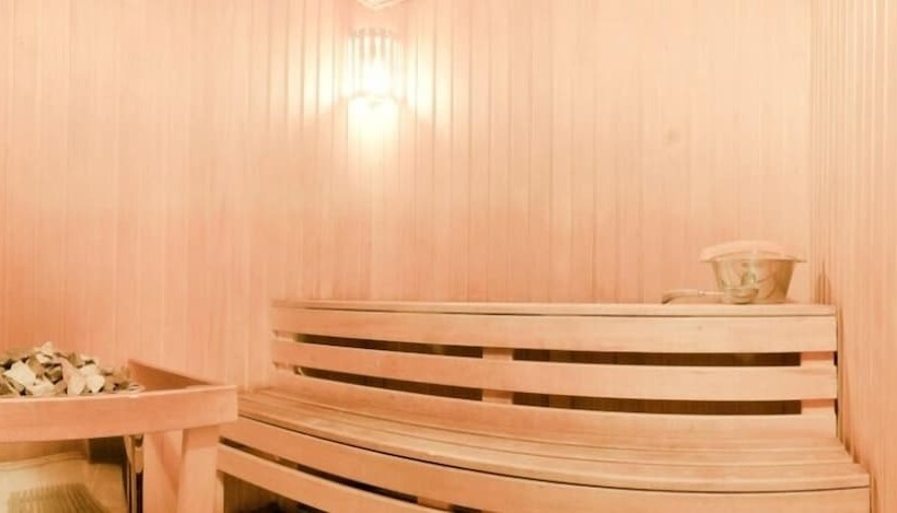 Lait Hotel On Bebelya