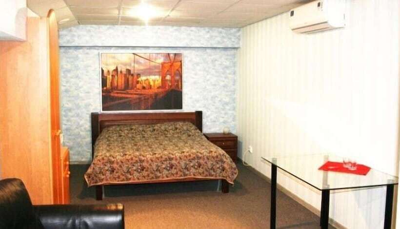 Lait Hotel On Bebelya