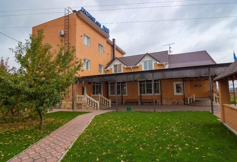 Noy Hotel Domodedovo