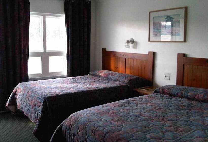 Pleasant Manor Motel