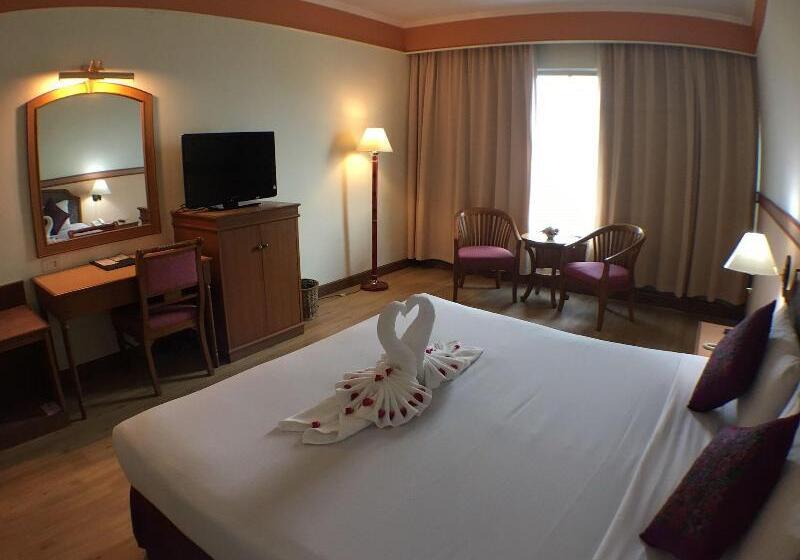 Sakura Grand View Hotel Hat Yai