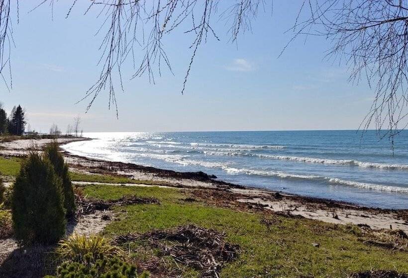 Sand Castle Suites Motel