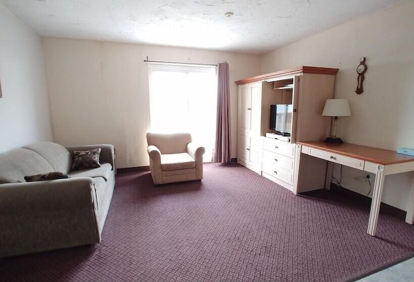 Sand Castle Suites Motel