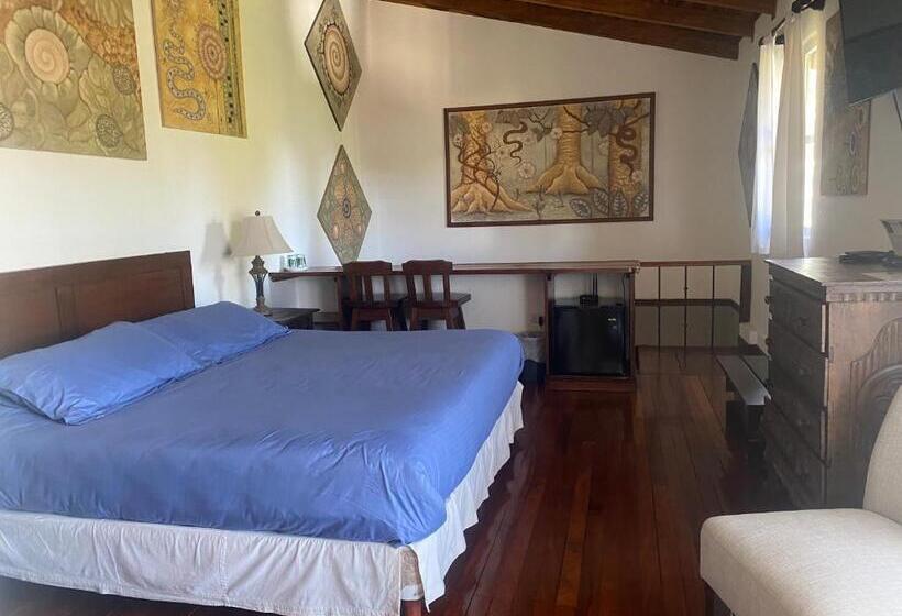 Tierra Magica B&b And Art Studio