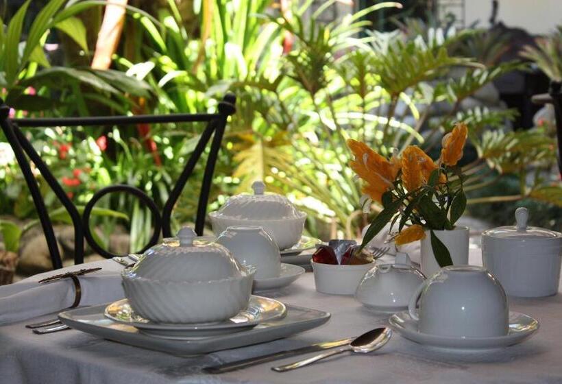 Tierra Magica B&b And Art Studio