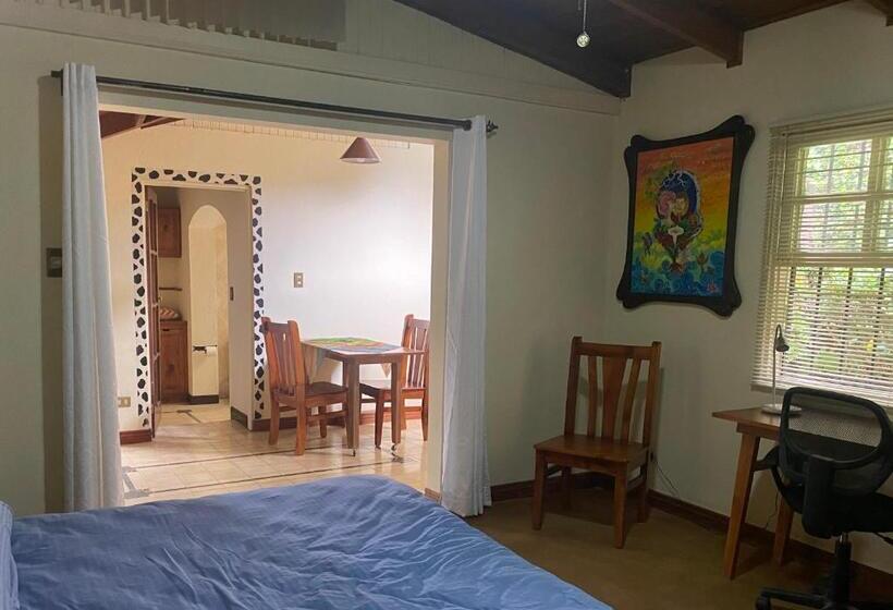 Tierra Magica B&b And Art Studio