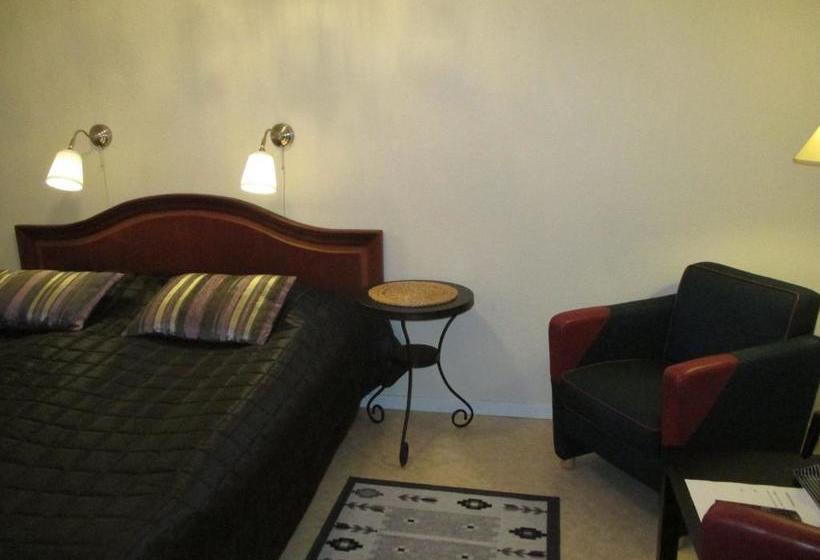 בית מלון כפרי Vilan I Orbaden