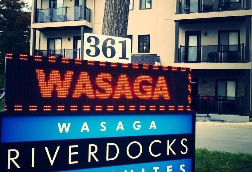 Wasaga Riverdocks Hotel Suites