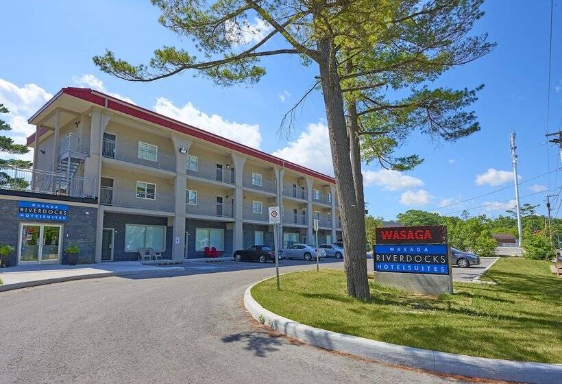 Wasaga Riverdocks Hotel Suites