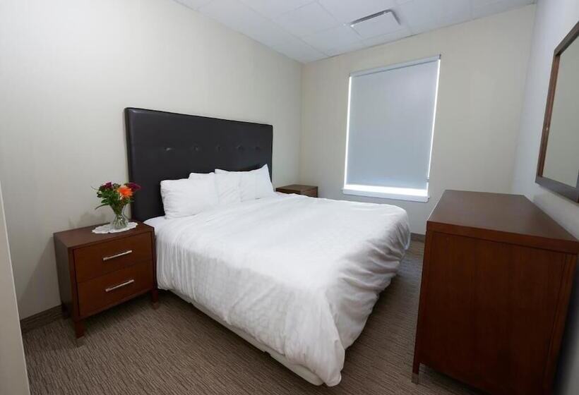 Wasaga Riverdocks Hotel Suites