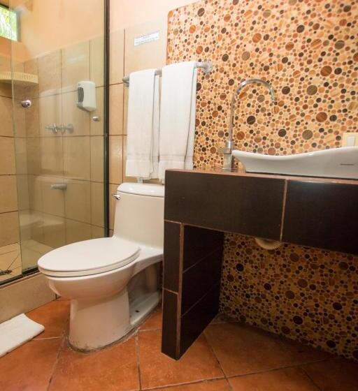 Oceanfront Hotel Verde Mar Direct Access To The Beach