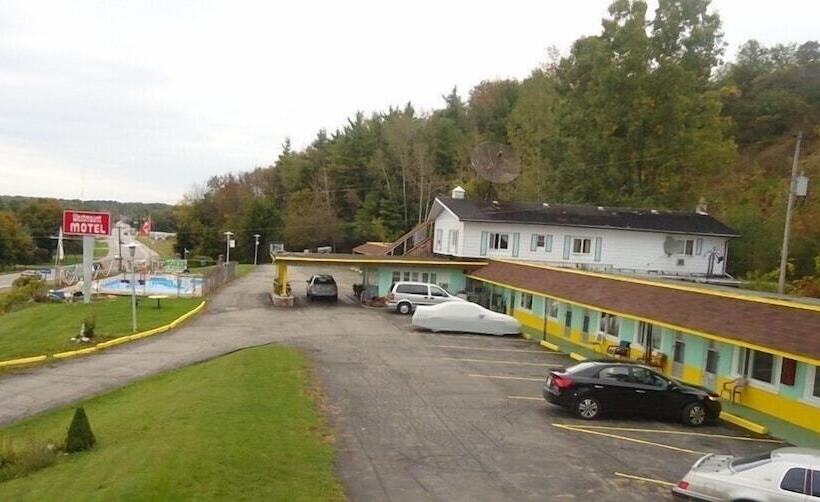 Westmount Motel