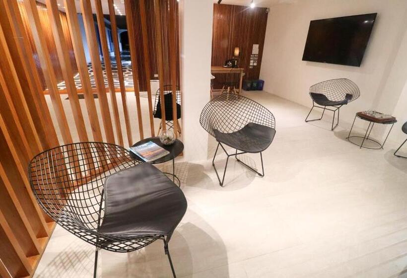 فندق صغير Cactus