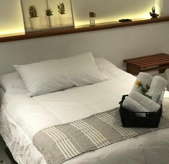 فندق صغير Cactus