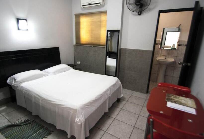 هاستل Jer`s Hostal