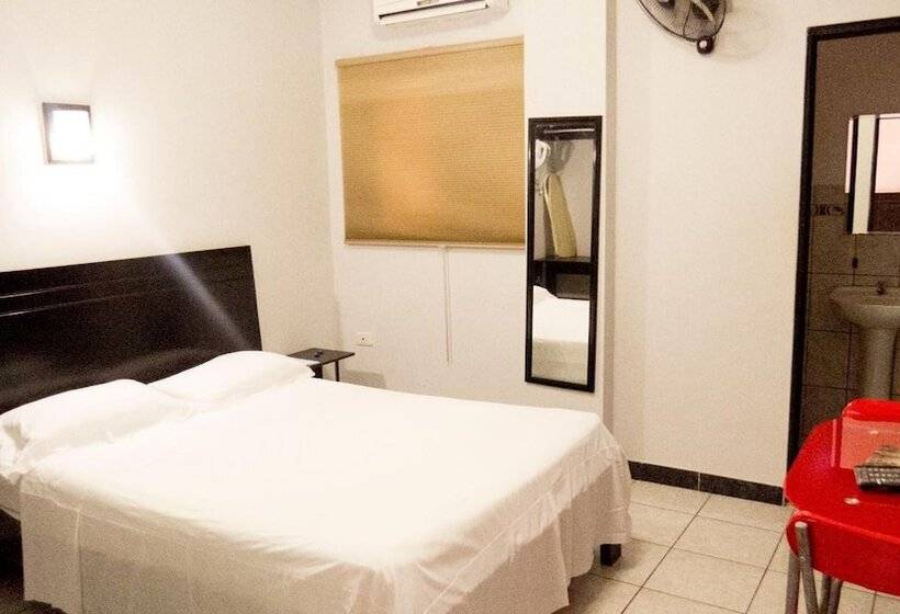 هاستل Jer`s Hostal