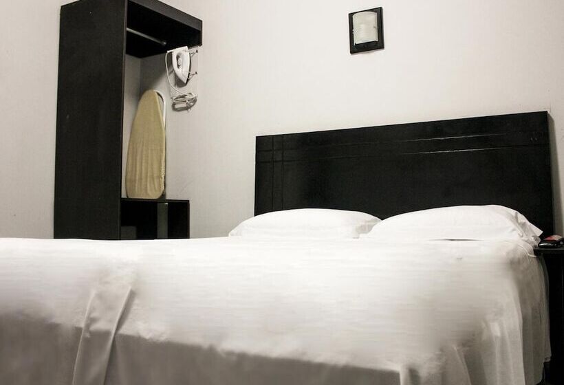 هاستل Jer`s Hostal