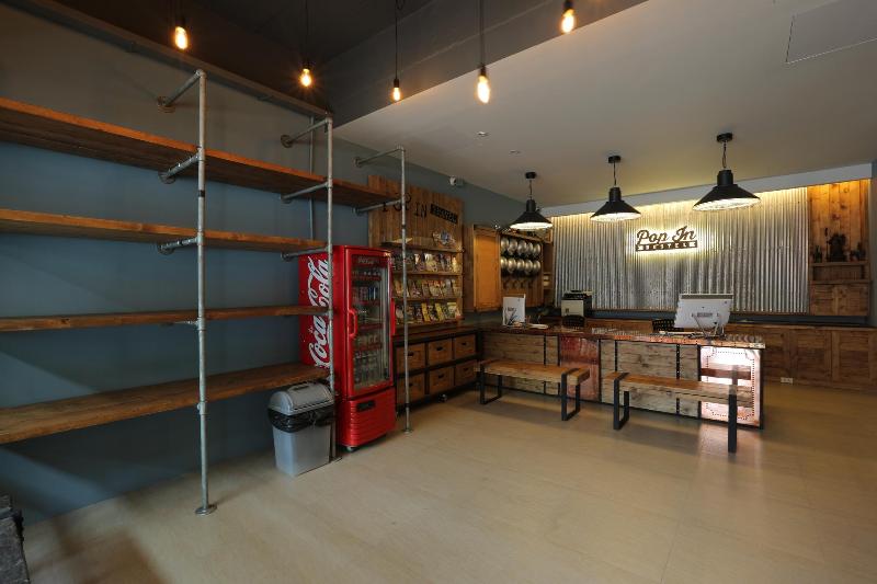 ユースホステル Pop In Aonang