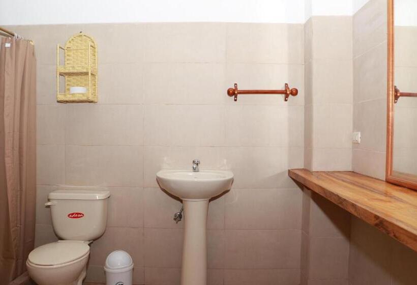 هاستل Tuzco Lodge