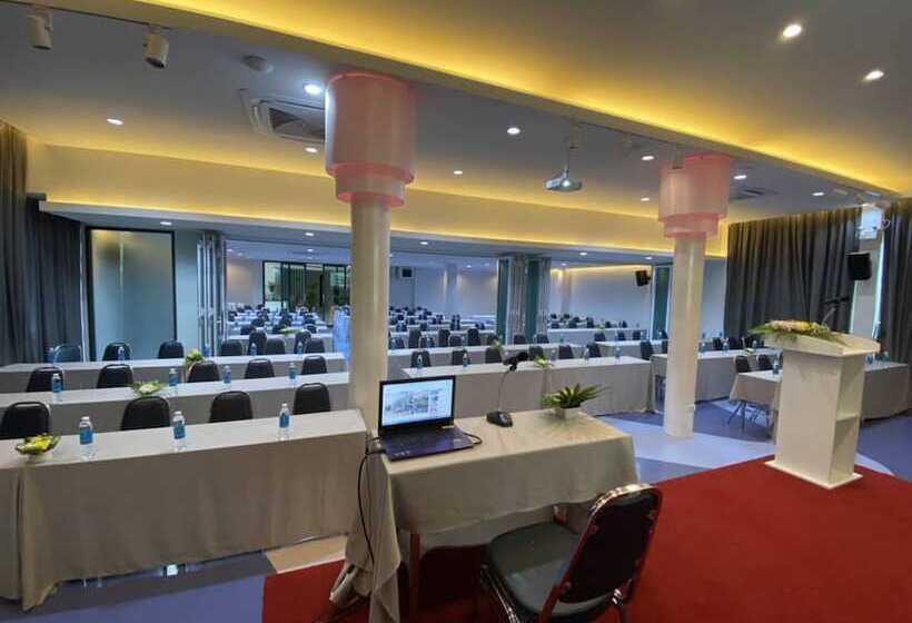 Ava Sea Resort Krabi, Ao Nang Beach