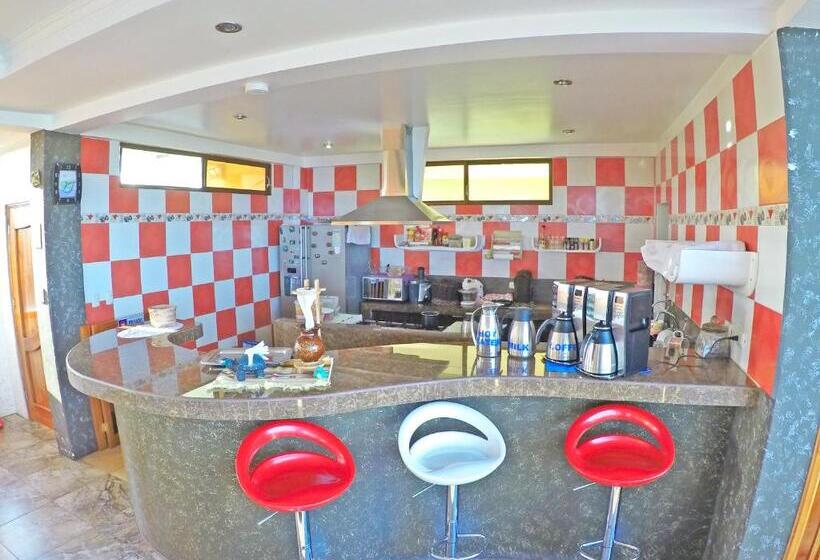 تختخواب و صبحانه Galapagos Eco Friendly