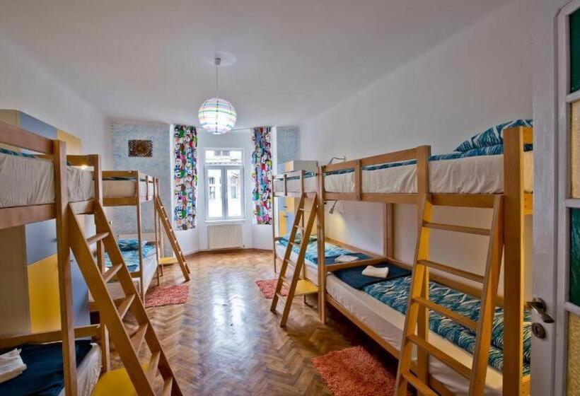 Centrum House Hostel