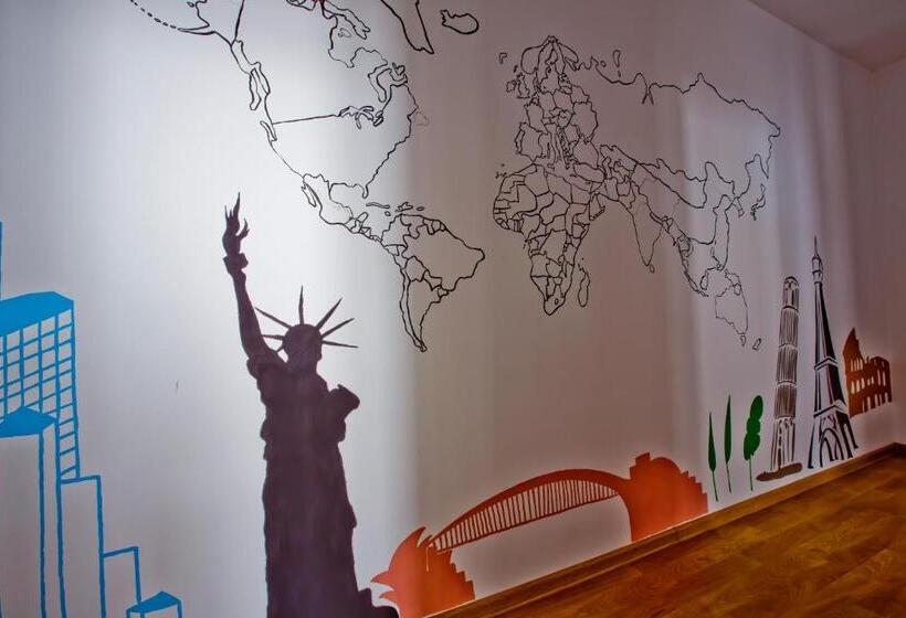 Centrum House Hostel