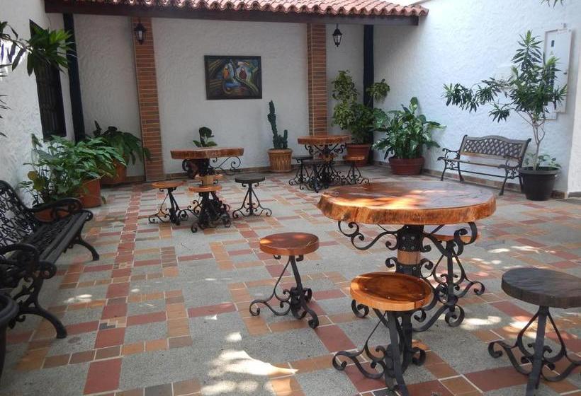 El Virrey Hotel Boutique