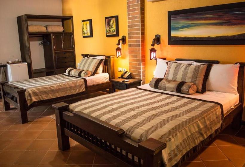 El Virrey Hotel Boutique