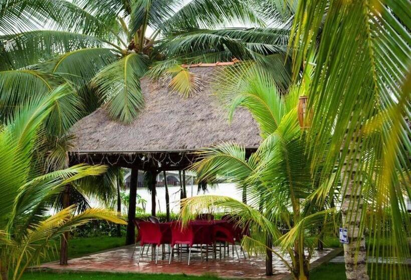 Hoa Binh Rach Gia Resort