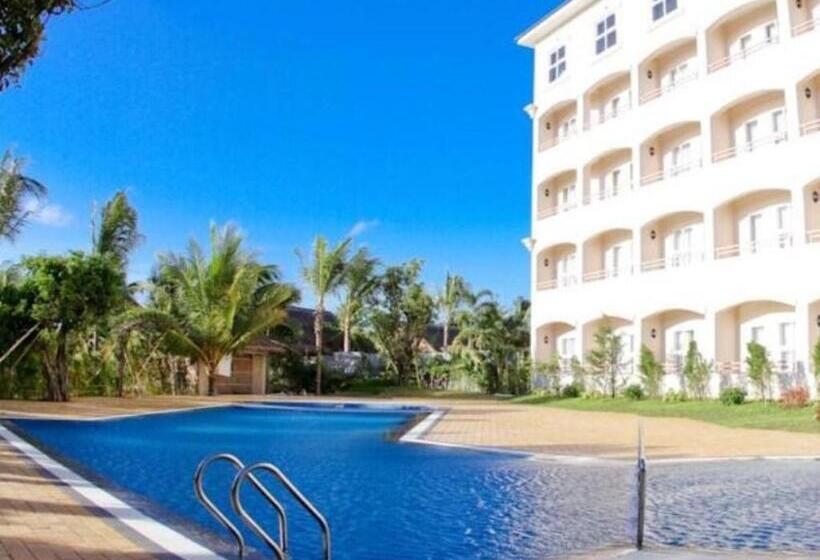 Hoa Binh Rach Gia Resort