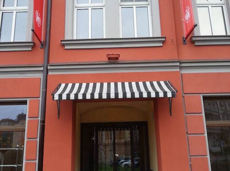 호텔 Apartmany Becherplatz