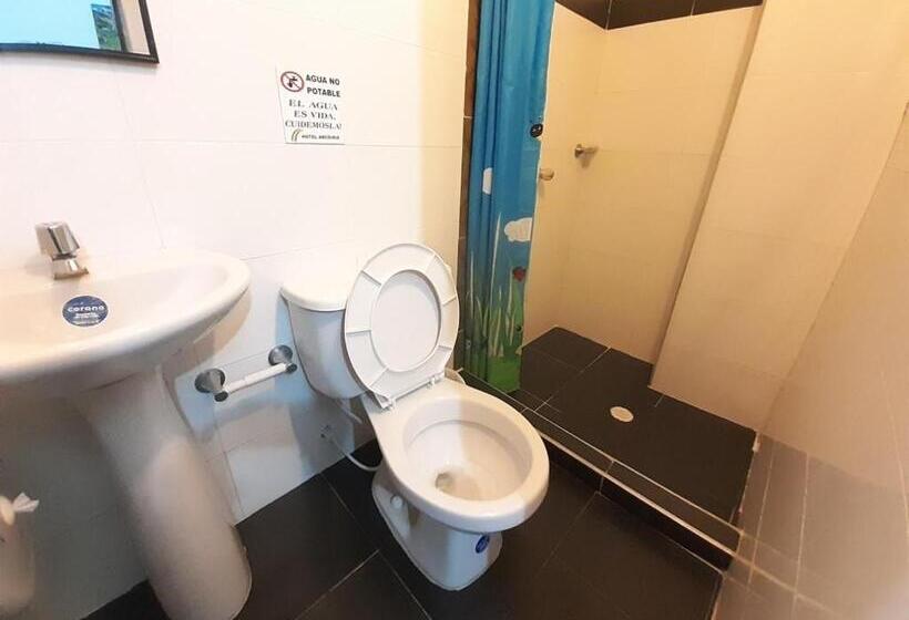 酒店 Arcoiris Girardot