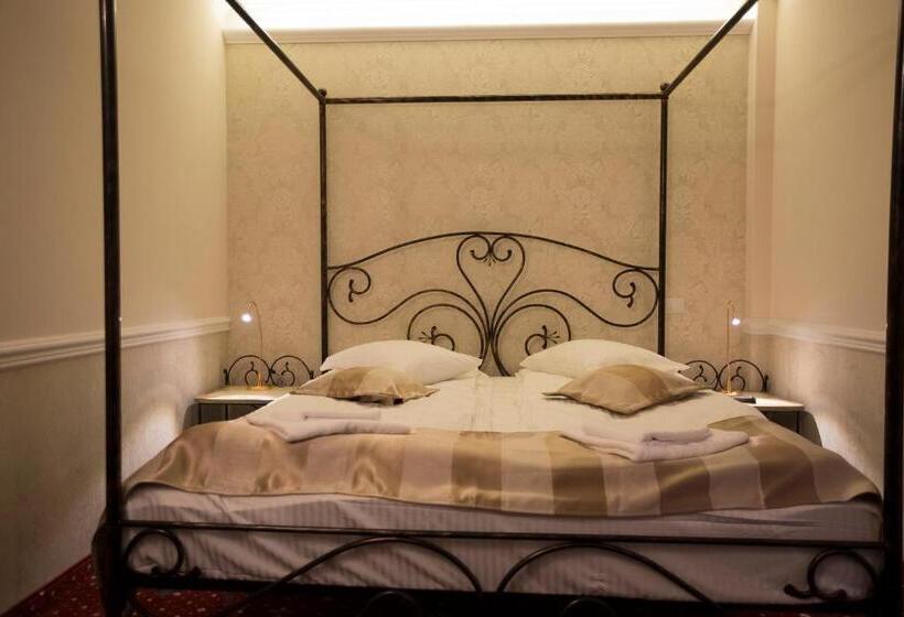 ホテル Aviator Boutique