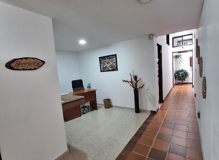 Отель Balcones Del Ayer