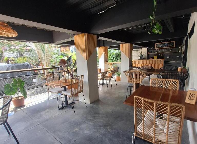 Отель Balcones Del Ayer