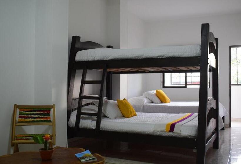 هتل Balcones Del Ayer