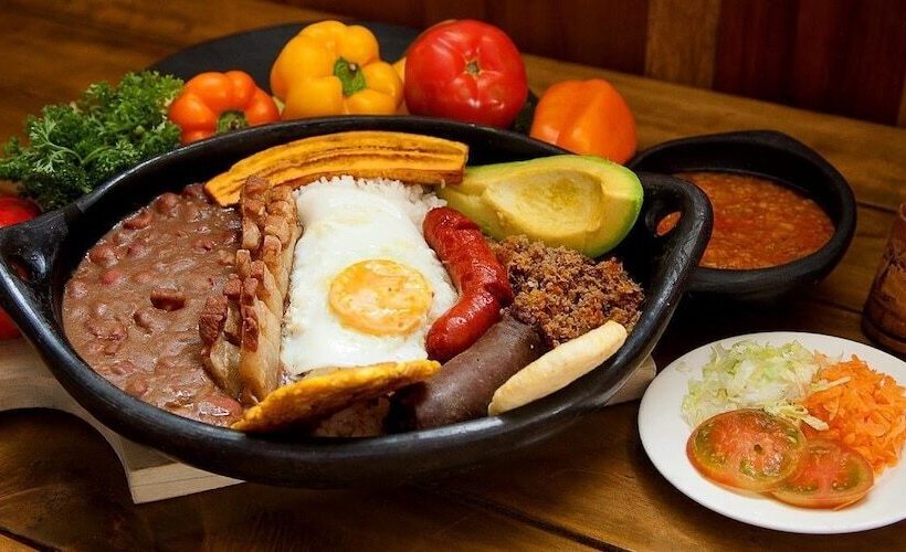 Отель Balcones Del Ayer