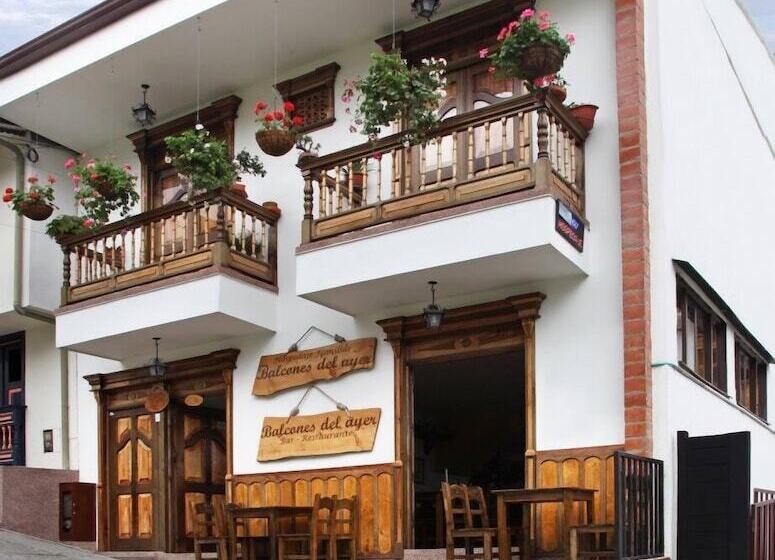 Отель Balcones Del Ayer